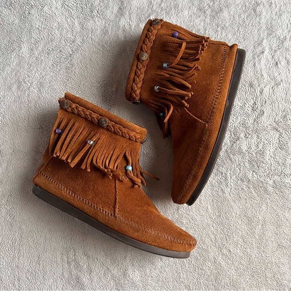 Minnetonka Shoes - Minnetonka High Top Fringe Moccasin Suede Leather Beaded Boho Bootie Boot Brown